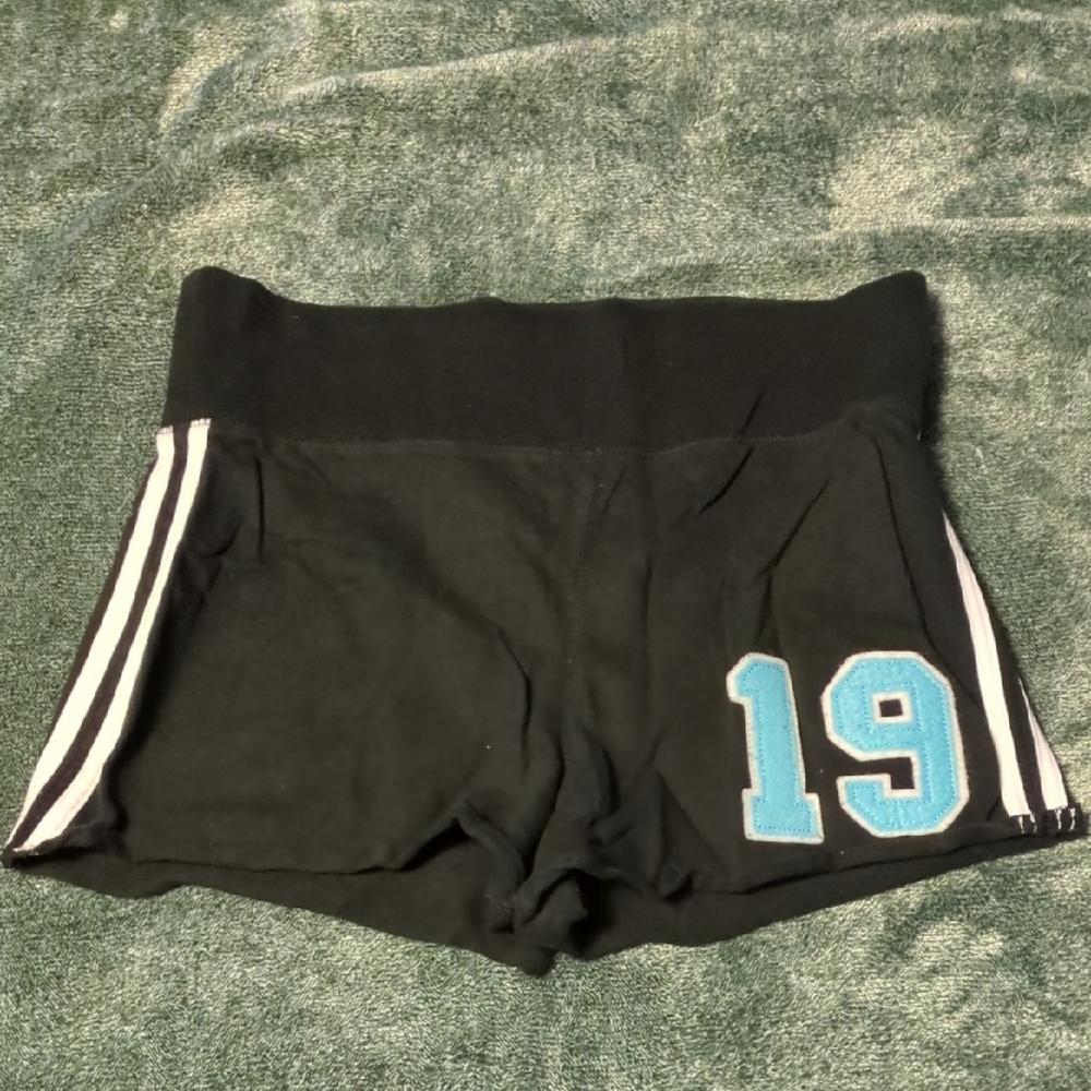 Black Juniors Athletic Shorts with Blue '19' Patch